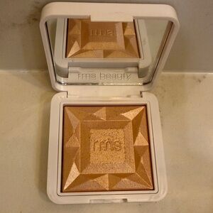 RMS BEAUTY REDIMENSION HYDRA DEW LUMINIZER PROSECCO FIZ